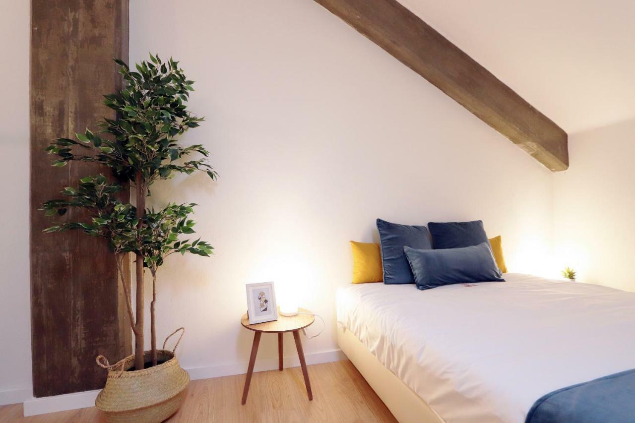 Hm - Living Batalha Square 2 Leilighet Porto Eksteriør bilde